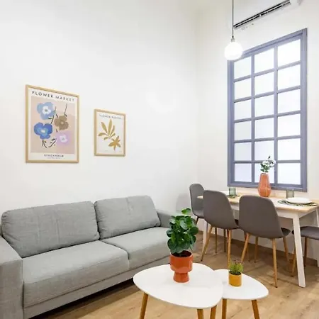 Cityscape Budget Jozsef Boulevard Apartment *